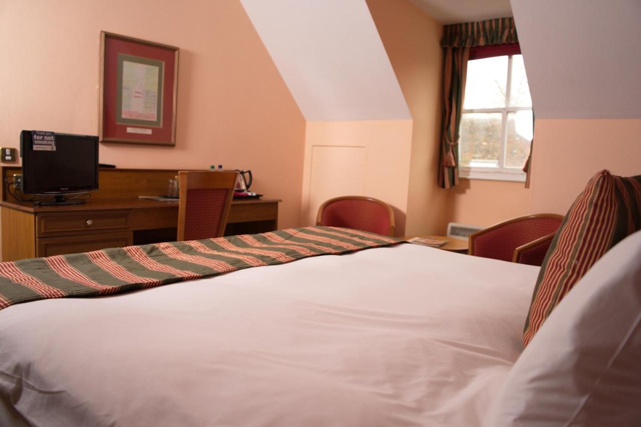 The Catherine Wheel Wetherspoon Hotel Henley-on-Thames Kültér fotó